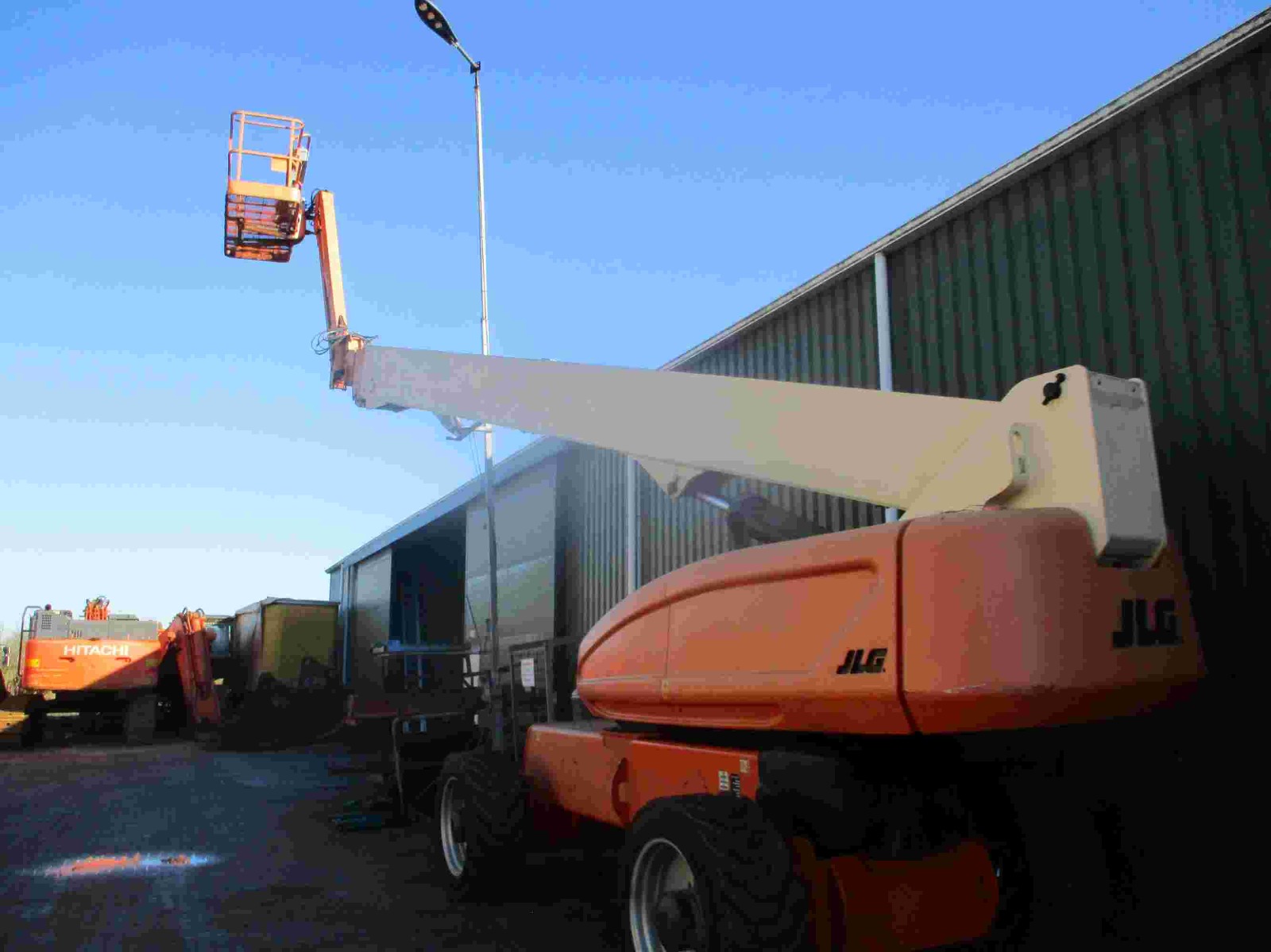 Telescopic Boom Lift - View 2